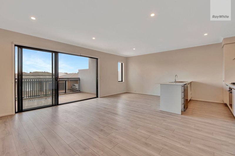 Photo - 12 Bowery Road, Kalkallo VIC 3064 - Image 3