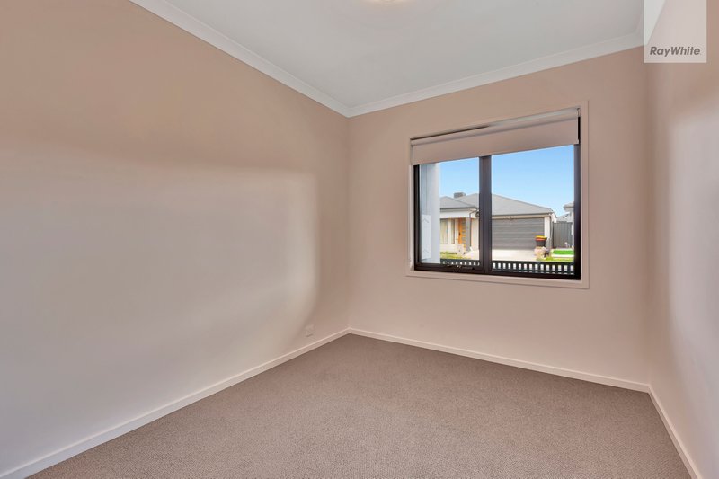 Photo - 12 Bowery Road, Kalkallo VIC 3064 - Image 8