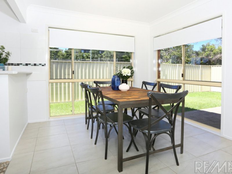 Photo - 12 Bowmore Crt , Merrimac QLD 4226 - Image 10