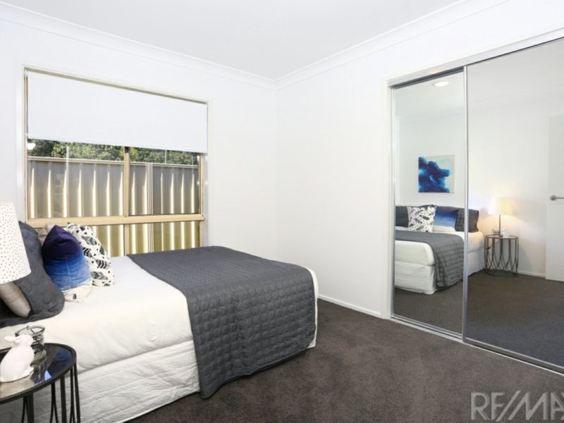 Photo - 12 Bowmore Crt , Merrimac QLD 4226 - Image 18