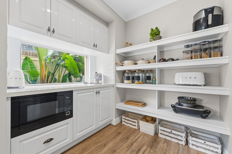Photo - 12 Brabourne Street, Mickleham VIC 3064 - Image 3