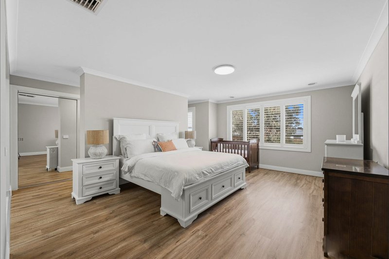 Photo - 12 Brabourne Street, Mickleham VIC 3064 - Image 14
