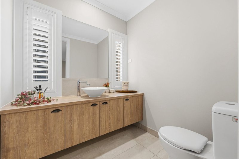 Photo - 12 Brabourne Street, Mickleham VIC 3064 - Image 17