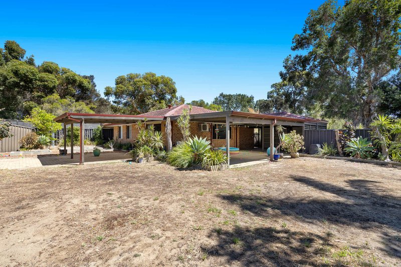 Photo - 12 Bracewell Court, Yangebup WA 6164 - Image 17