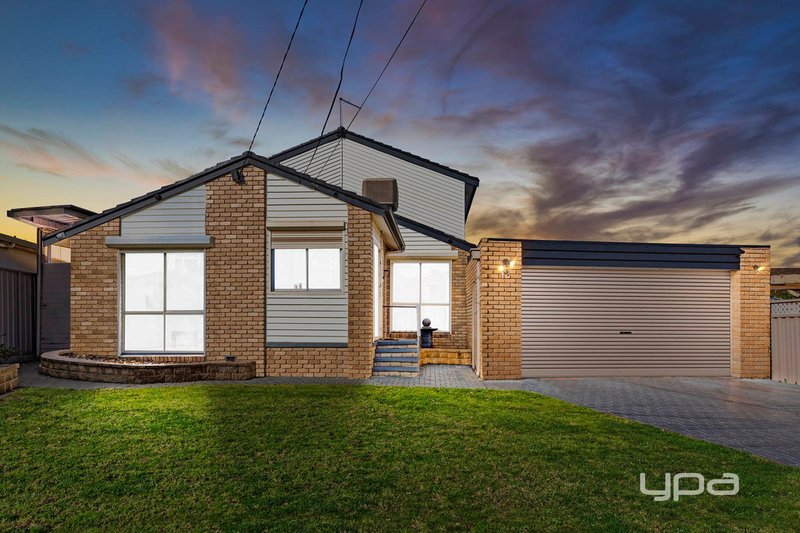 12 Bradwell Street, Kealba VIC 3021