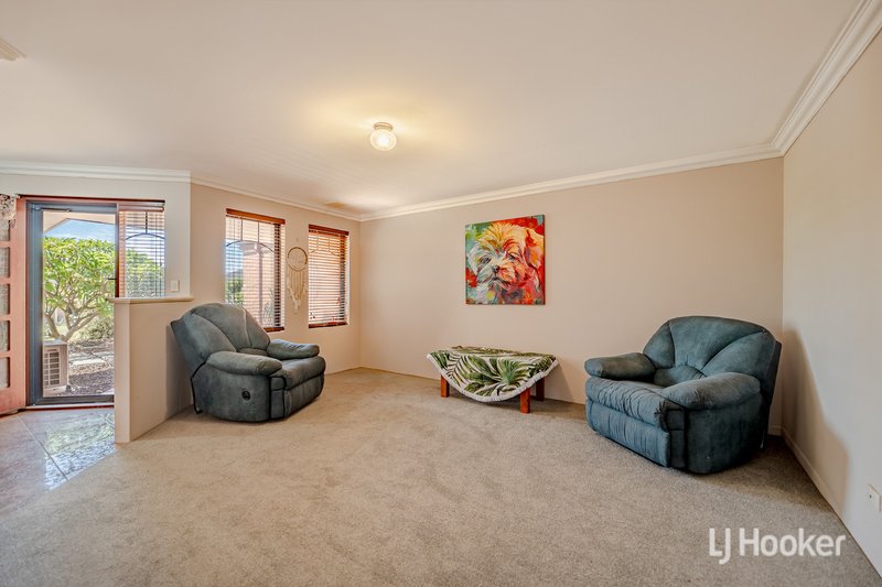 Photo - 12 Brazier Way, Lakelands WA 6180 - Image 4