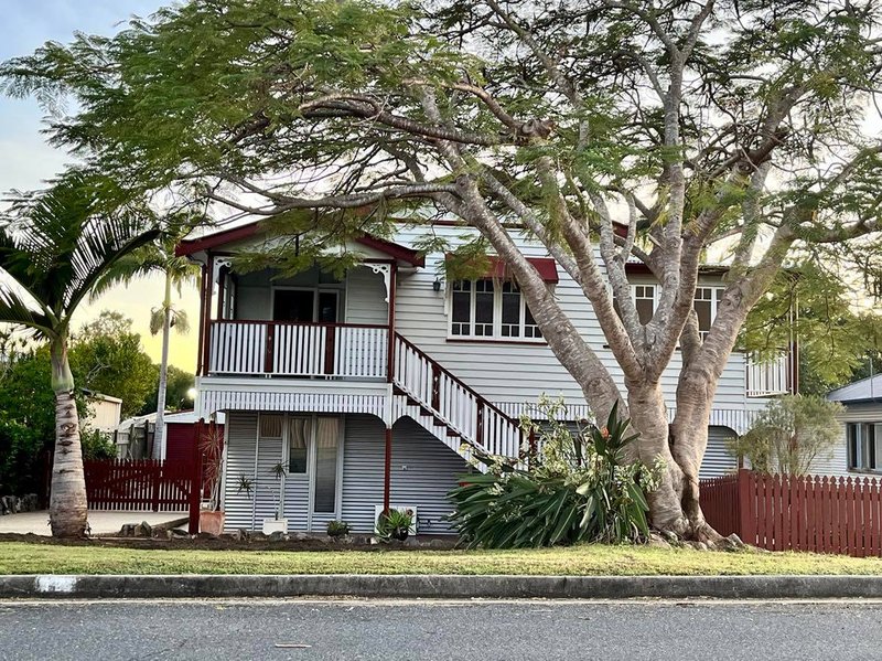 12 Brecknell Street, The Range QLD 4700