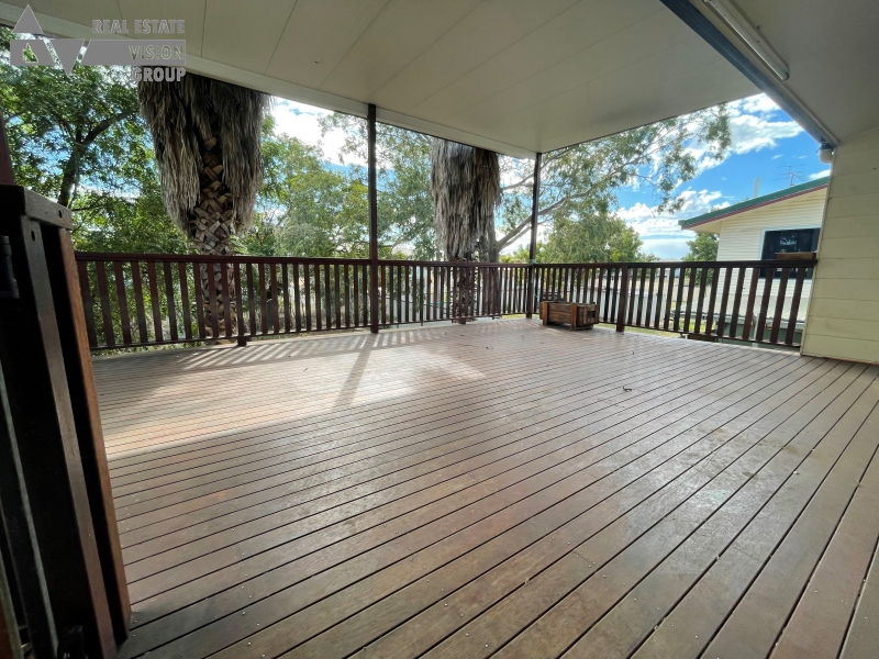 12 BREDHAUER STREET, Blackwater QLD 4717 - Image 4