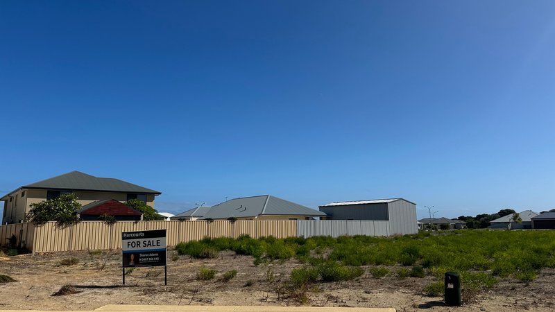 Photo - 12 Bremer Parade, Jurien Bay WA 6516 - Image 9