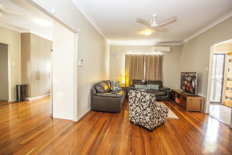 Photo - 12 Bridge Street, North Booval QLD 4304 - Image 11