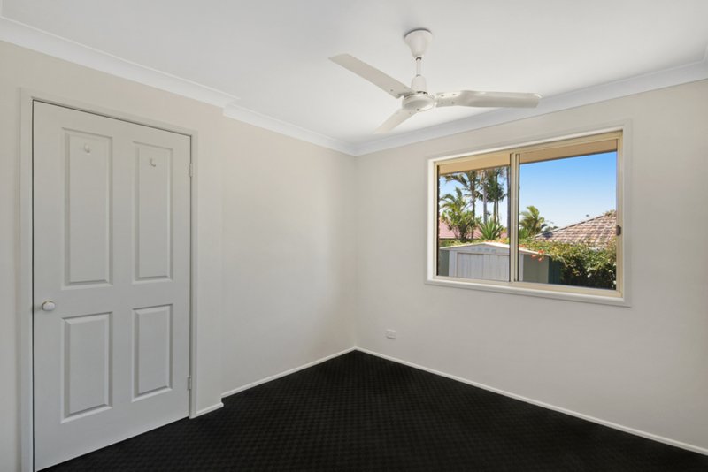 Photo - 12 Brisbane Crescent, Deception Bay QLD 4508 - Image 7