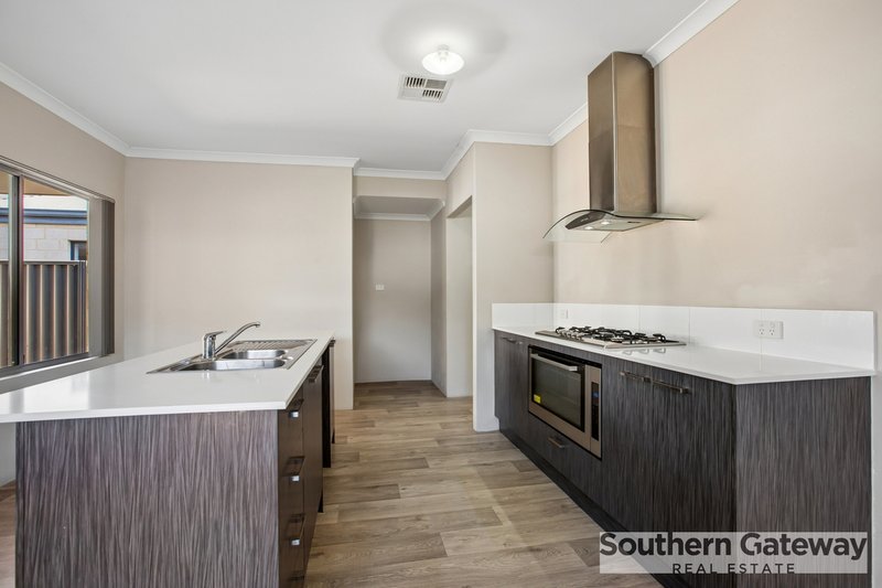 Photo - 12 Bristow Street, Haynes WA 6112 - Image 25