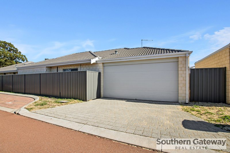 Photo - 12 Bristow Street, Haynes WA 6112 - Image 27