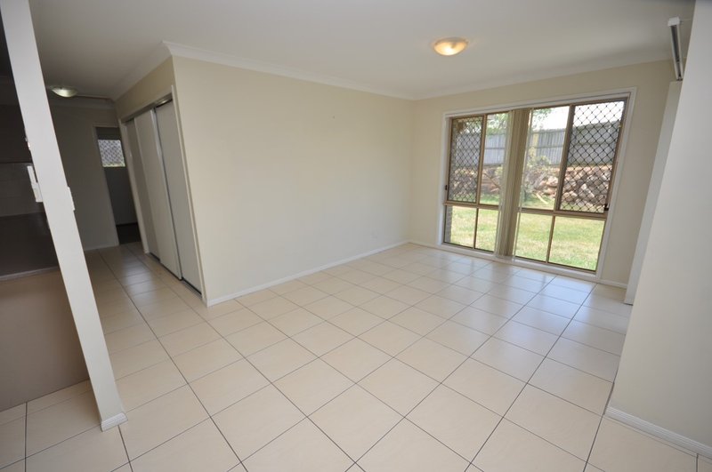 Photo - 12 Britannia Crt , Narangba QLD 4504 - Image 10