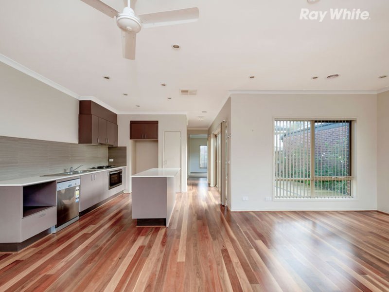 Photo - 12 Broadleaf Drive, Epping VIC 3076 - Image 2