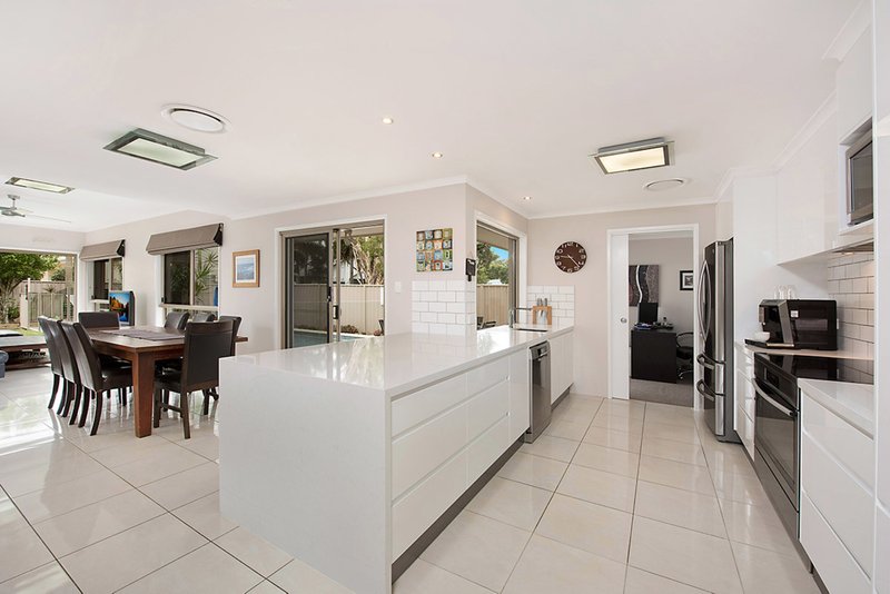 Photo - 12 Broadsea Avenue, Maroochydore QLD 4558 - Image 5