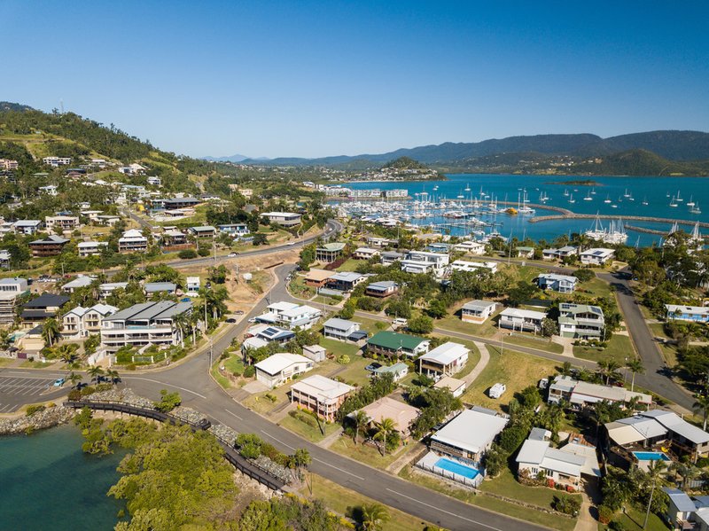 Photo - 12 Broadwater Avenue, Airlie Beach QLD 4802 - Image 19