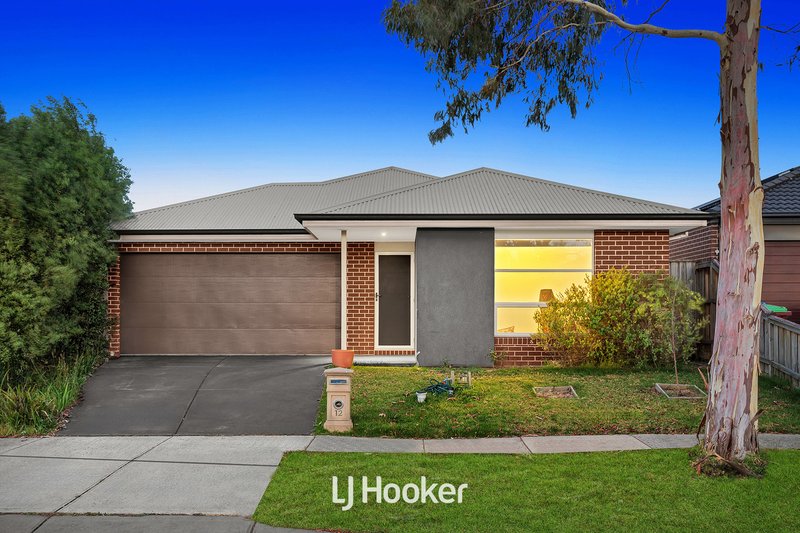 12 Brocker Street, Clyde North VIC 3978