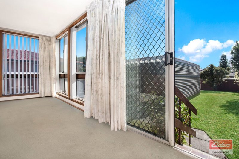 Photo - 12 Bromley Avenue, Greenacre NSW 2190 - Image 5