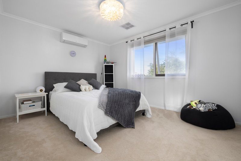 Photo - 12 Brookland Court, Mulgrave VIC 3170 - Image 11