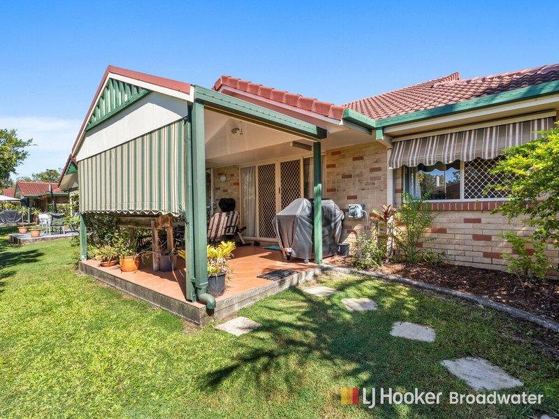 Photo - 1/2 Brown Street, Labrador QLD 4215 - Image 2