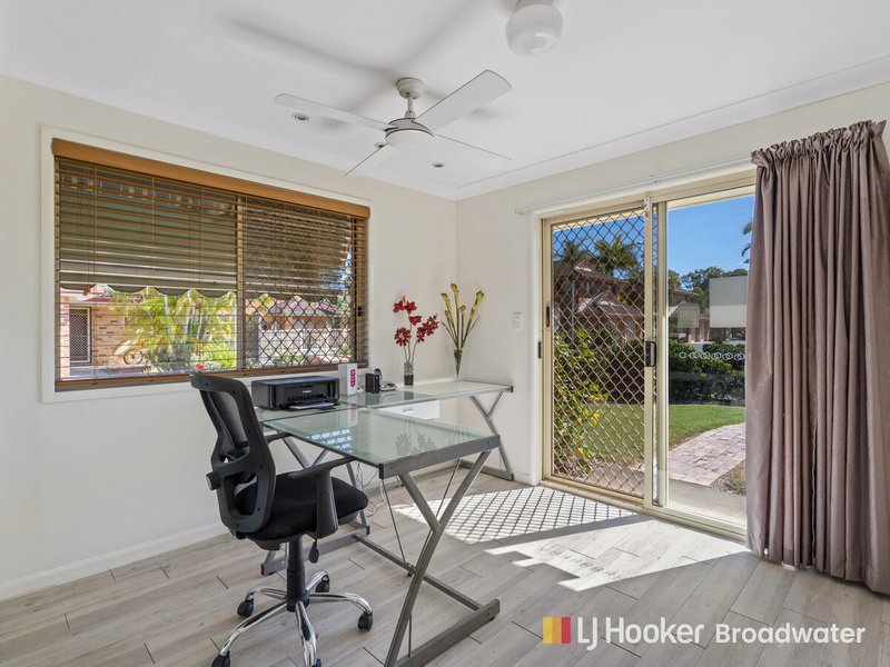 Photo - 1/2 Brown Street, Labrador QLD 4215 - Image 10