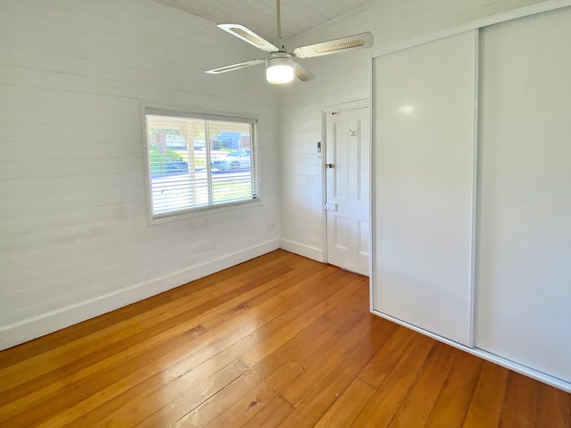 Photo - 12 Brown Street, West Wallsend NSW 2286 - Image 4