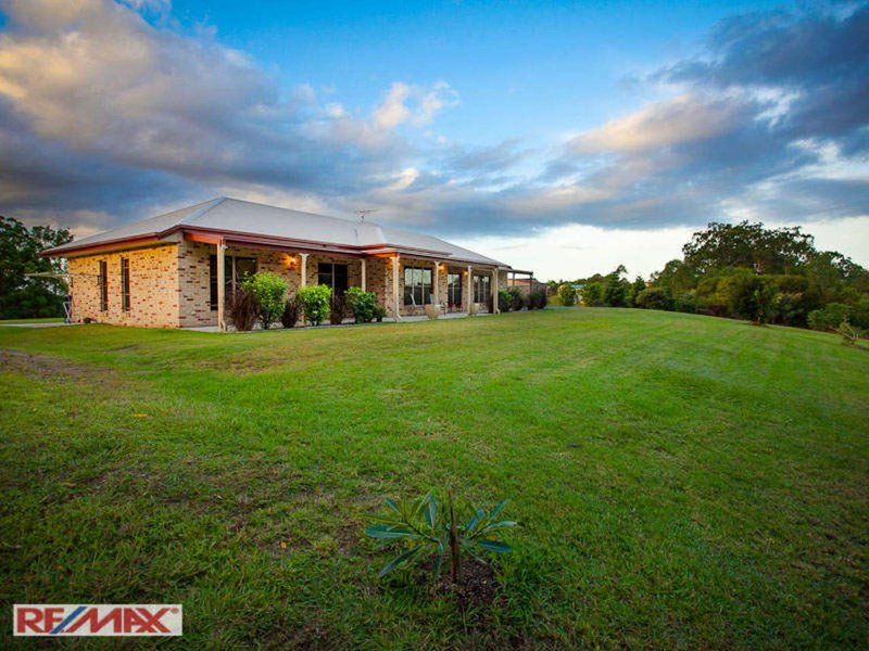 Photo - 12 Brownlow Court, Cashmere QLD 4500 - Image 19