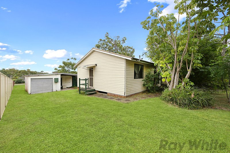 12 Bruce Road, Buff Point NSW 2262