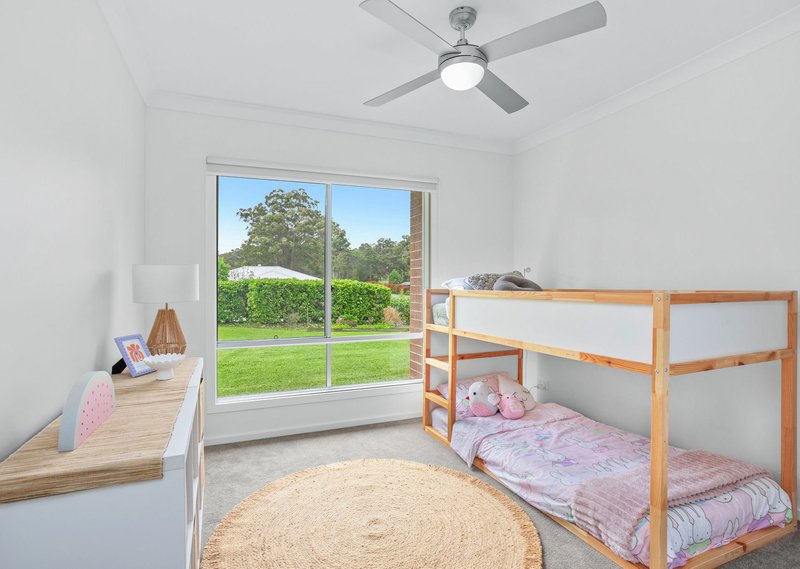 Photo - 12 Brumby Close, Hallidays Point NSW 2430 - Image 14