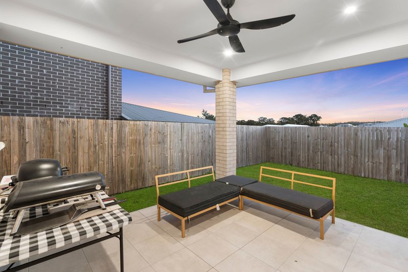 Photo - 12 Brushbox Street, Bahrs Scrub QLD 4207 - Image 20