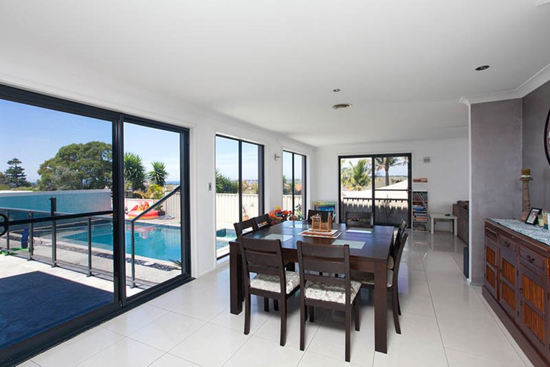 Photo - 12 Buccaneer Place, Shell Cove NSW 2529 - Image 4