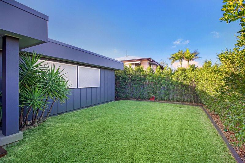 Photo - 12 Buccleugh Street, Moffat Beach QLD 4551 - Image 6