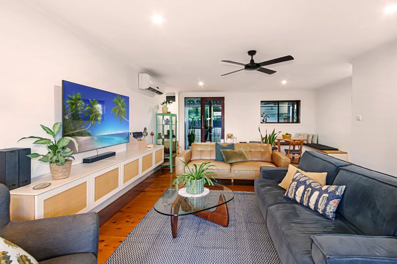 Photo - 12 Buccleugh Street, Moffat Beach QLD 4551 - Image 7