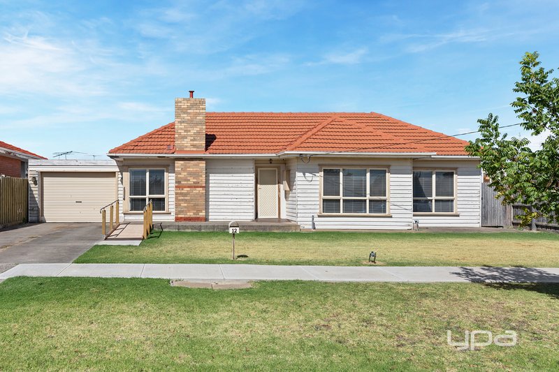 Photo - 12 Buchanan Street, St Albans VIC 3021 - Image 2