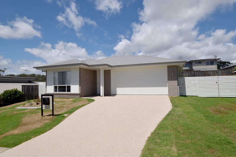 12 Buchanen Street, Boyne Island QLD 4680