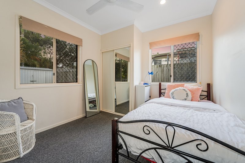 Photo - 12 Buckingham Street, Margate QLD 4019 - Image 15