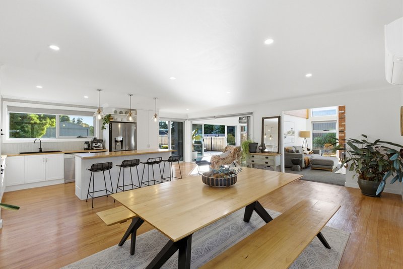 Photo - 12 Bundarra Drive, Squeaking Point TAS 7307 - Image 11