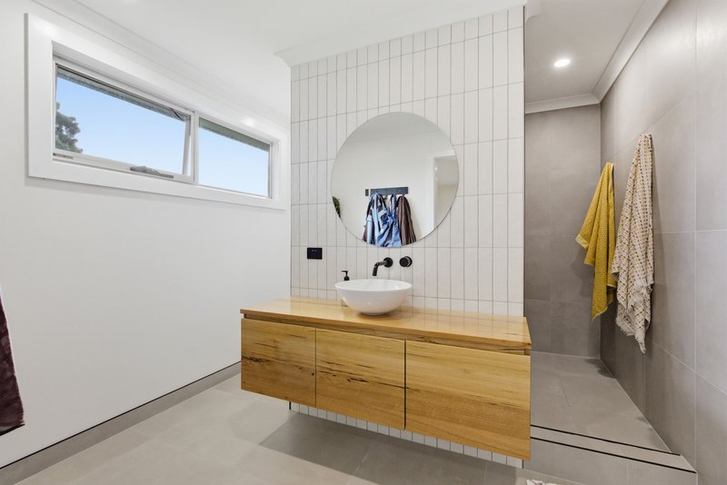 Photo - 12 Bundarra Drive, Squeaking Point TAS 7307 - Image 16