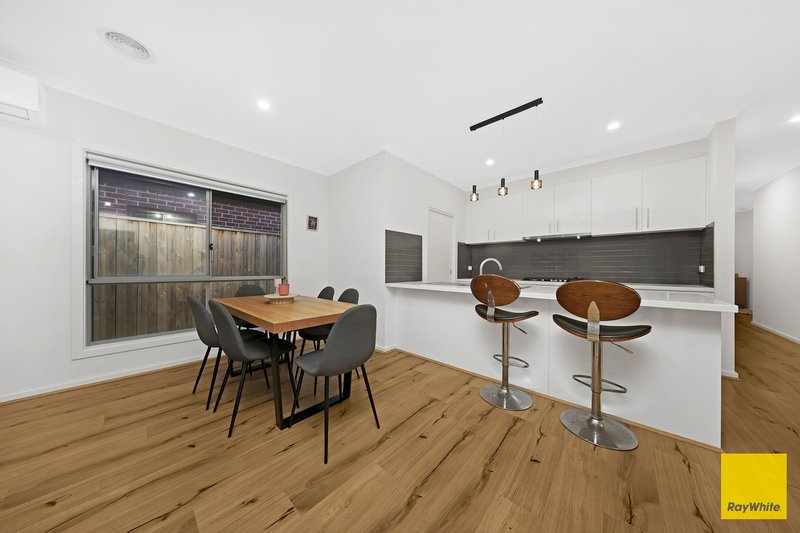 Photo - 12 Burgess Street, Mernda VIC 3754 - Image 5