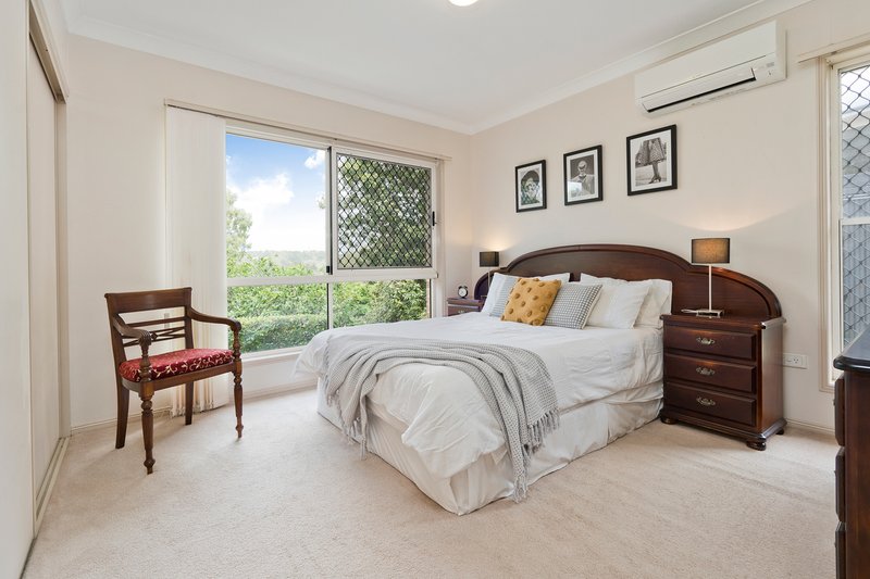 Photo - 12 Burnett Street, Keperra QLD 4054 - Image 10