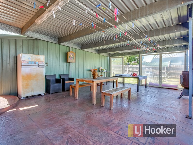 Photo - 12 Burraneer Drive, Keysborough VIC 3173 - Image 10