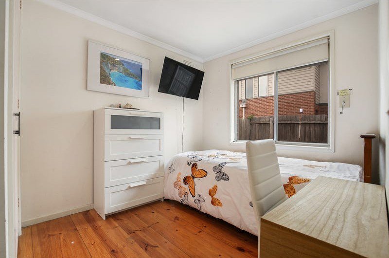 Photo - 1/2 Burton Street, Lalor VIC 3075 - Image 7
