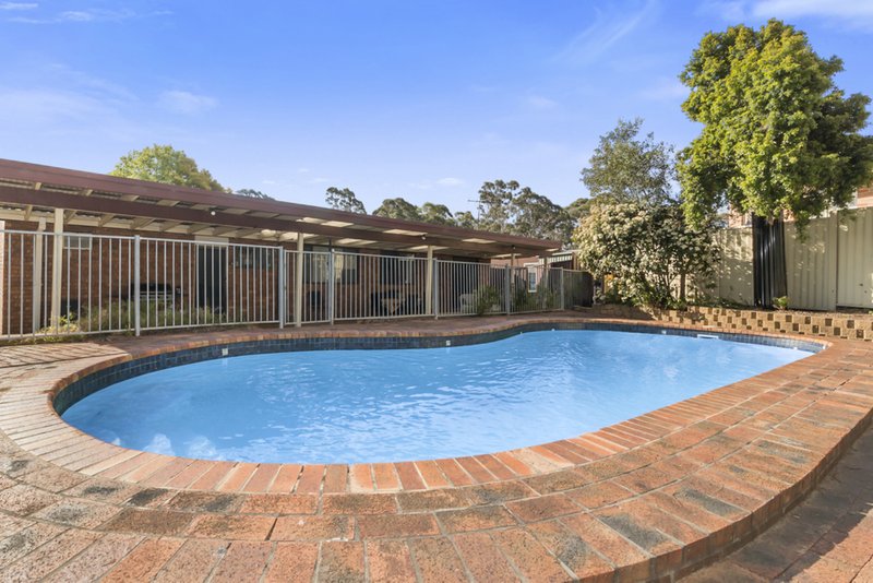 Photo - 12 Busby Avenue, Edensor Park NSW 2176 - Image 10