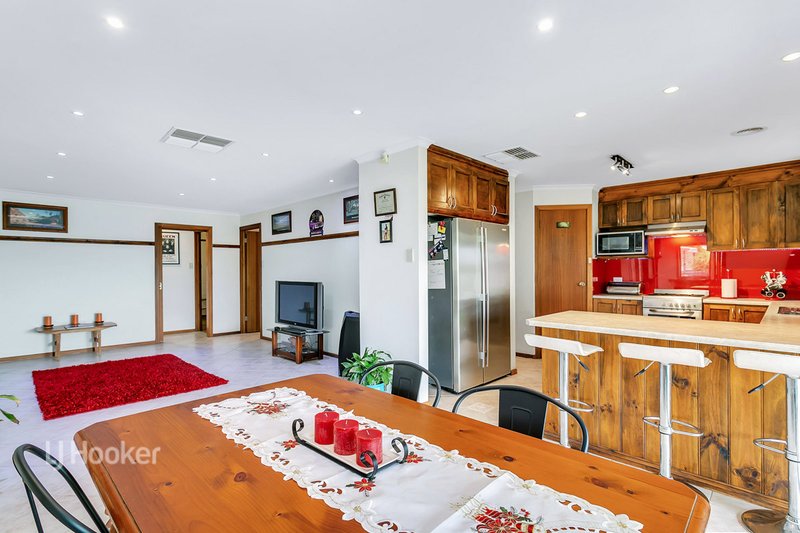 Photo - 12 Bushmills Street, Greenwith SA 5125 - Image 8