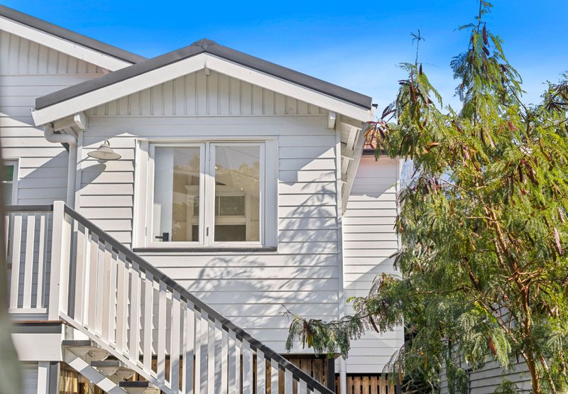 Photo - 12 Byrneside Terrace, Wynnum QLD 4178 - Image 19
