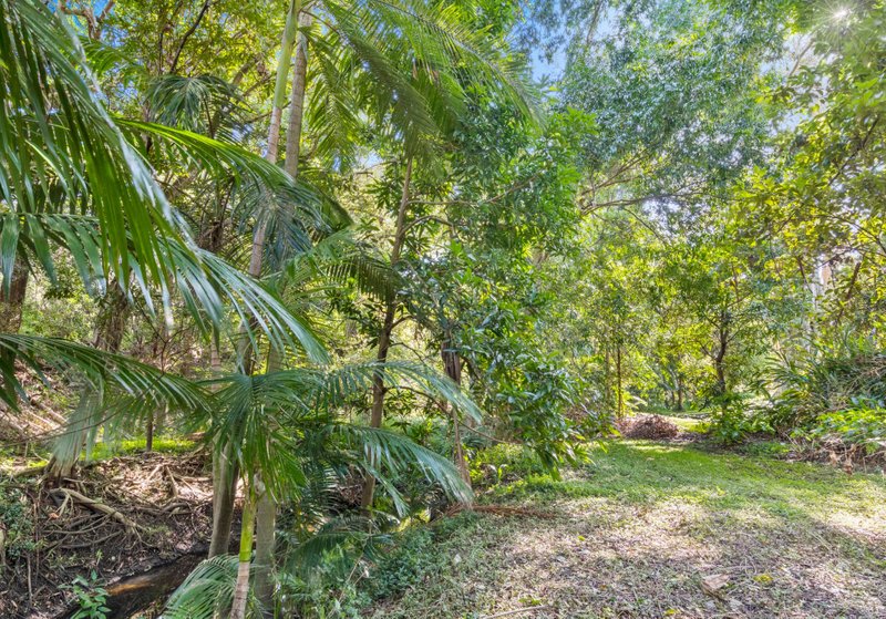 Photo - 12 Byrneside Terrace, Wynnum QLD 4178 - Image 21