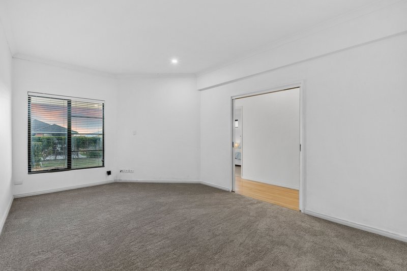Photo - 12 Cactus Link, Clarkson WA 6030 - Image 5