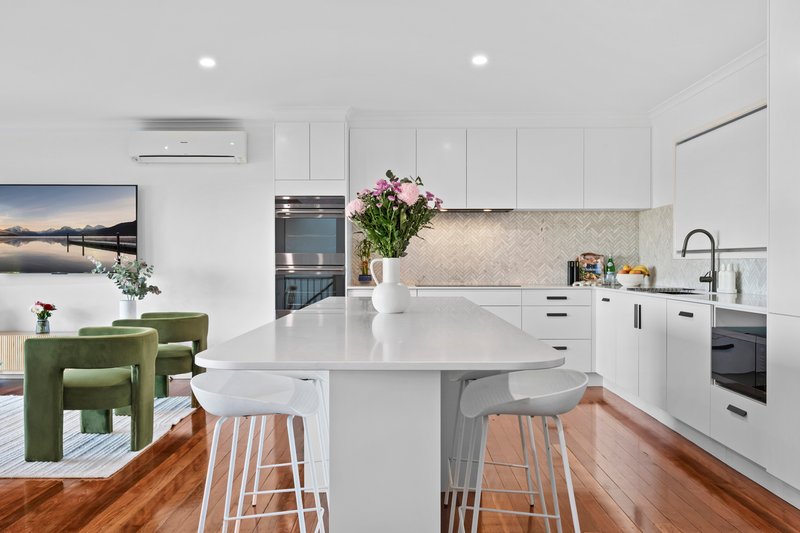 Photo - 12 Caesar Road, Ferny Hills QLD 4055 - Image 2
