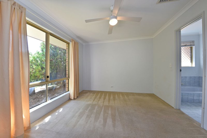 Photo - 12 Calabar Court, Merriwa WA 6030 - Image 4